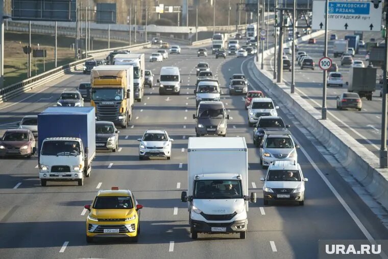 Ужесточение требований к водителям с психическими расстройствами является оправданной мерой, считает Соловьев. Фото: Немышев Вячеслав © URA.RU