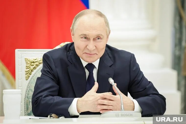 Путин обсудил с Уиткоффом ситуацию в Киеве и будущее взаимодействие России и США. Фото: Роман Наумов © URA.RU