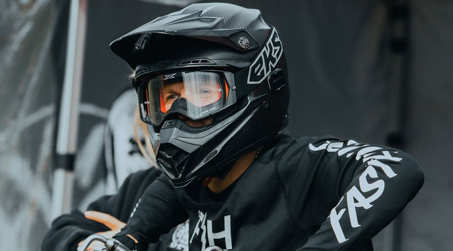  В арсенале Евгения Ашихмина сложные трюки, которые в России выполняют лишь 10 человек