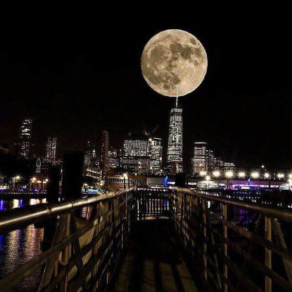 Полнолуние 9 августа 2025 года. Прогноз для знаков зодиака