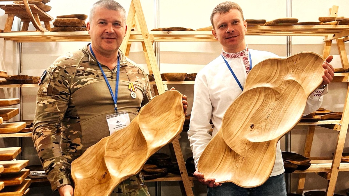    Предприниматели Югры получат 65 миллионов рублей