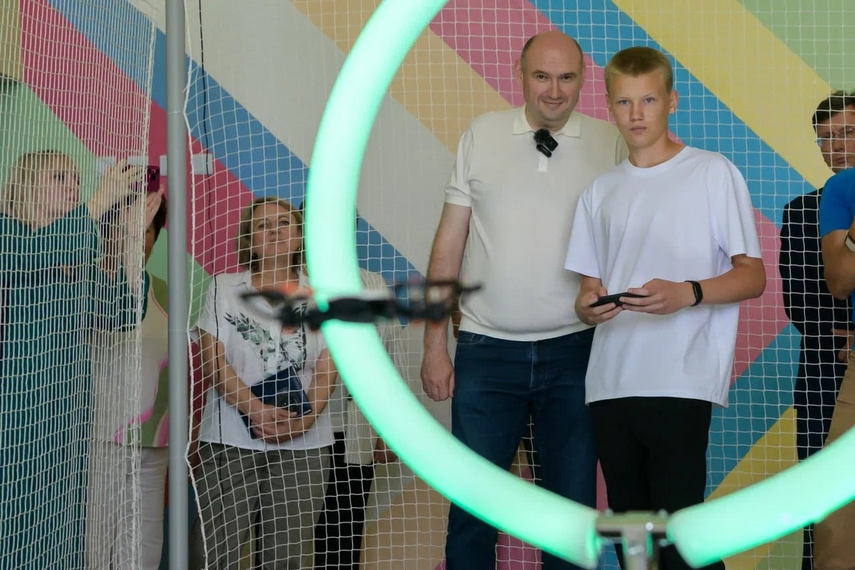     В Сорочинске школьники продемонстрировали Солнцеву навыки управления БПЛА Оренбуржье
📷    В Сорочинске школьники продемонстрировали Солнцеву навыки управления БПЛА Оренбуржье
