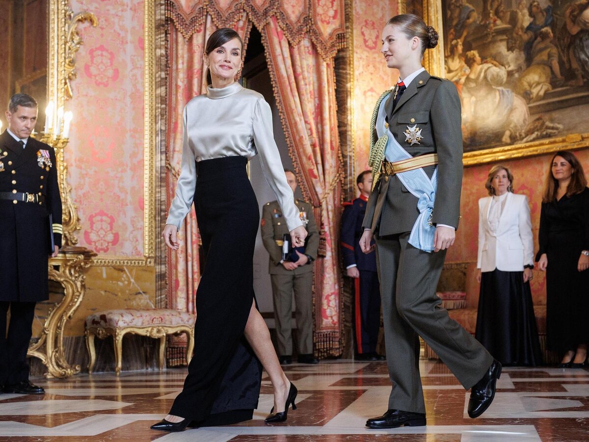 Королева Летиция и принцесса Леонор на Военной Пасхе, 6 января 2024 года