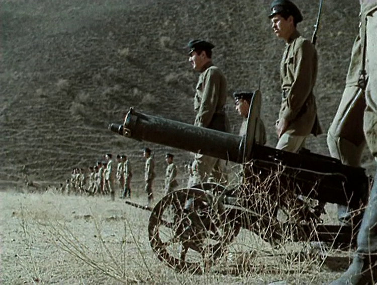 Кадр из фильма "Государственная граница. Фильм 4-й. Красный песок" (1984)