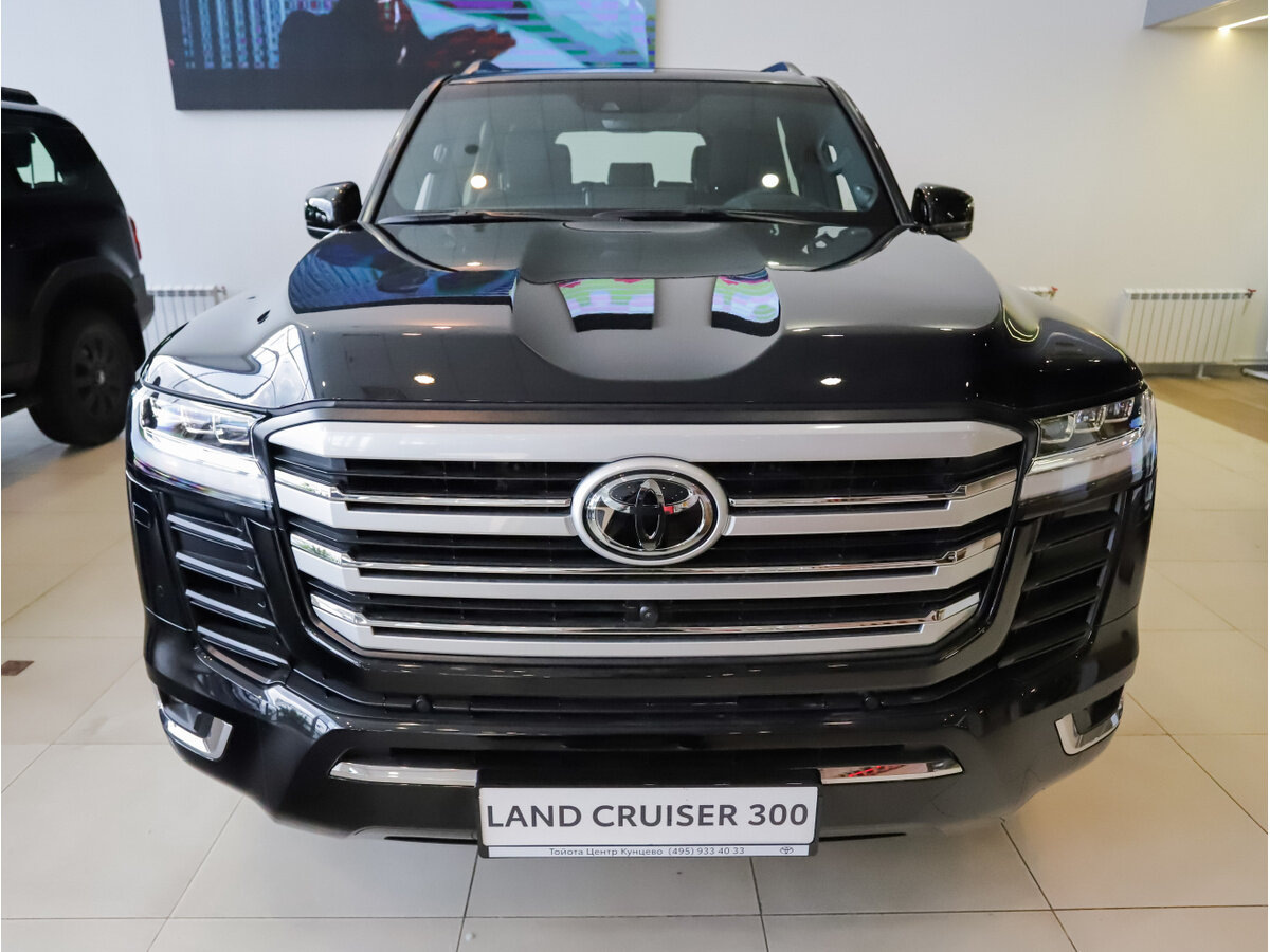 Toyota Land Cruiser 300. Источник иллюстрации - auto.ru