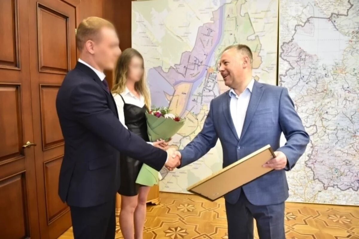    В Ярославской области участник СВО получил сертификат на жилье