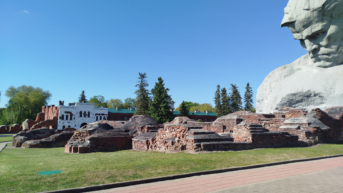 территория крепости