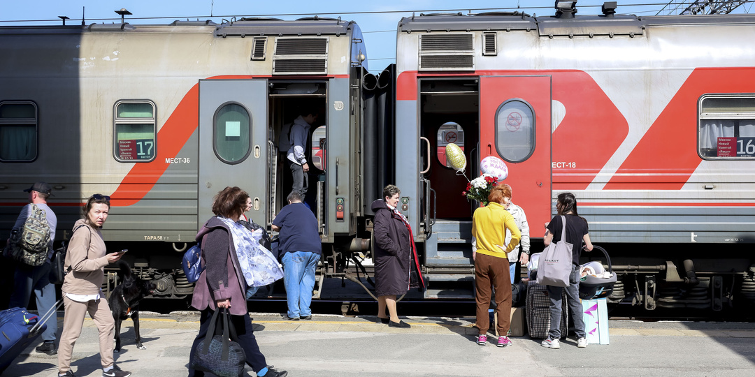 «Выкупаю купе с ребенком, но пассажиры давят на совесть»: россиянка пожаловалась на критику за поездки с комфортом