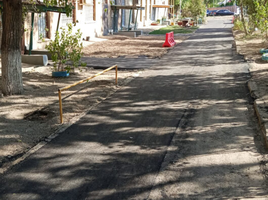    В Сальске засыпали ямы после критики Слюсаря // фото: donland.ru