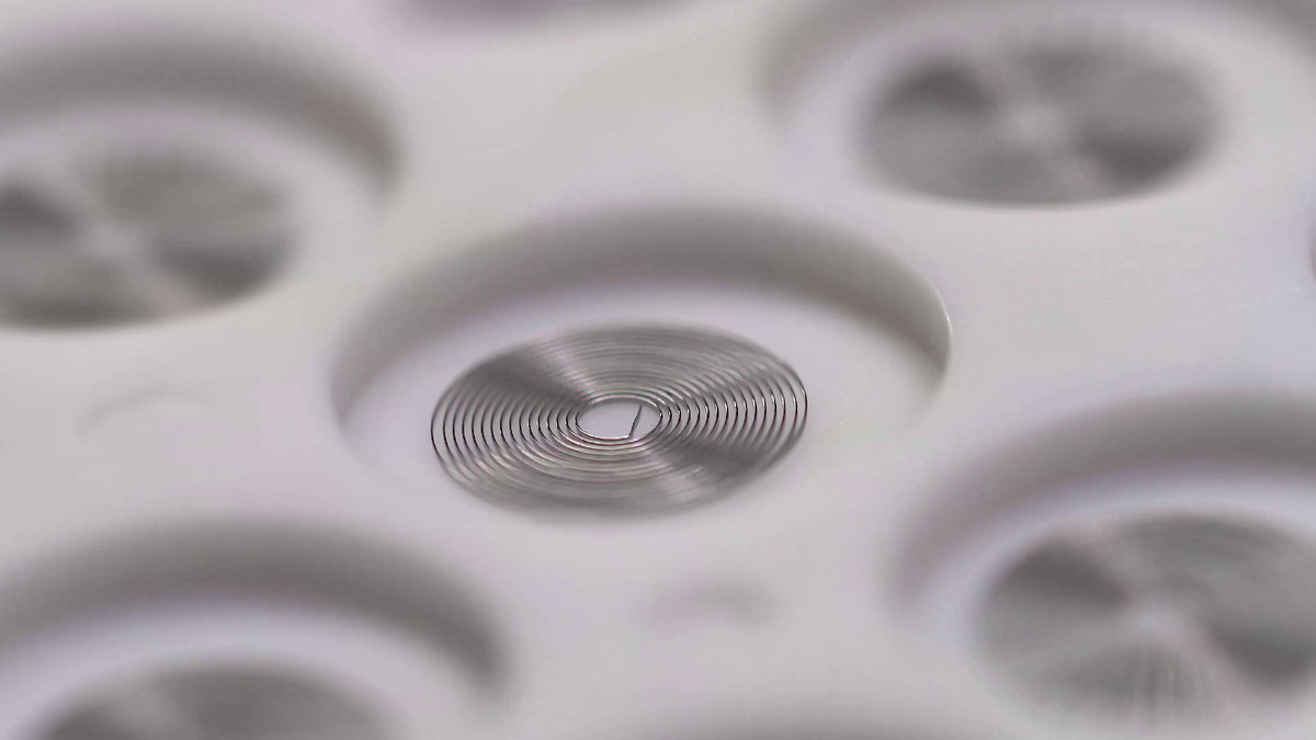 Спираль баланса (волосок)