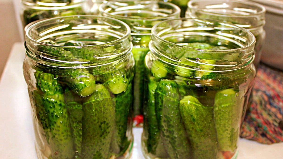 Маринуем огурцы без стерилизации банок