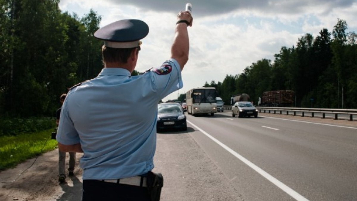 Чего на самом деле боятся инспекторы ДПС когда вас останавливают: откровения о службе, которые удивят