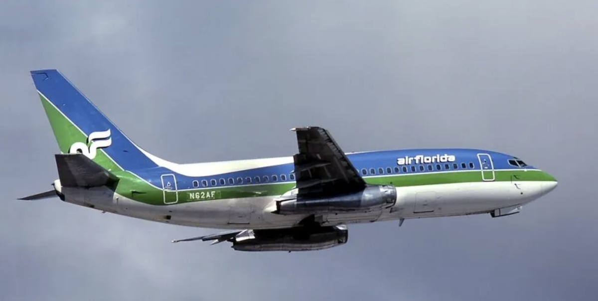 N62AF — самолёт, попавший в аварию. (Архив Бюро по расследованию авиационных происшествий)
