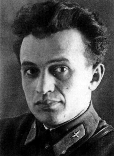 Артём Микоян в молодые годы.