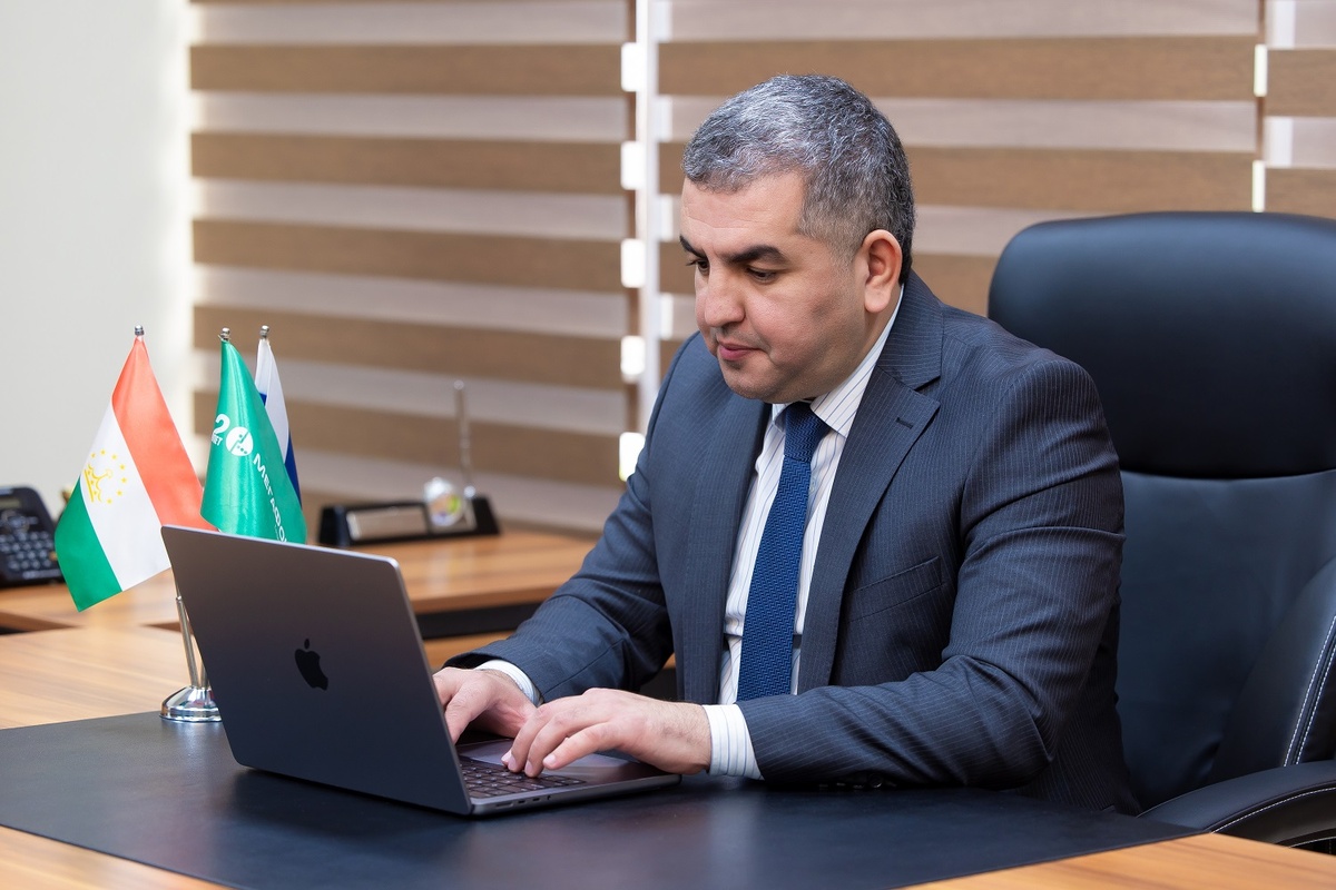 Далер Наимов - директор регионального управления компании «МегаФон Таджикистан» по г. Душанбе и РРП