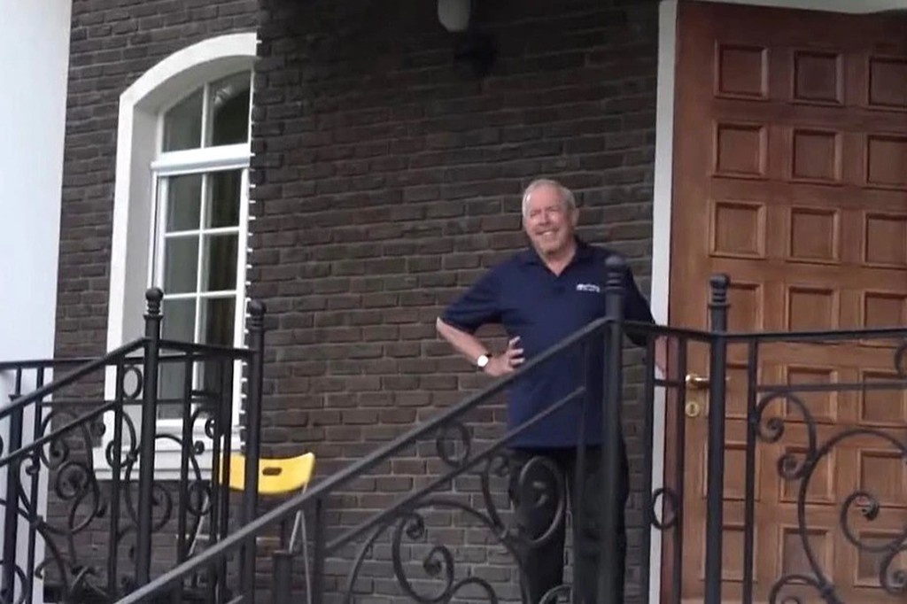    Фото © YouTube / «Осторожно, Собчак»