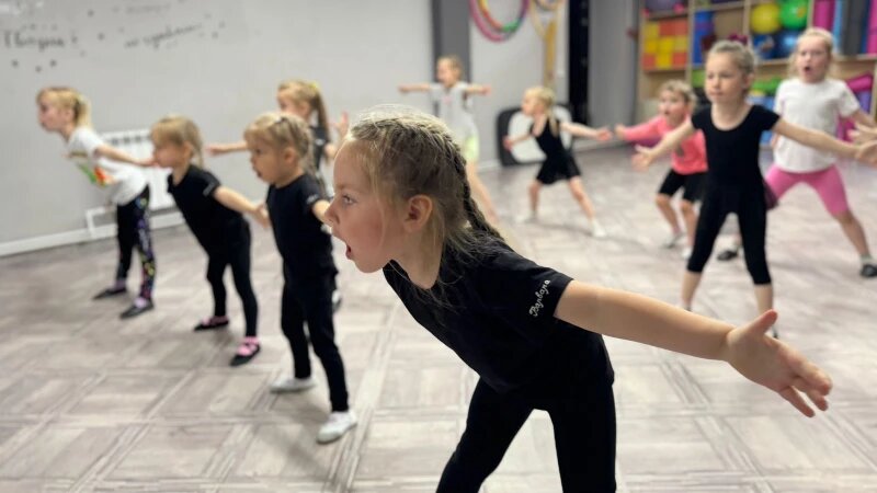     Семейный центр «КиндерФест» в Барнауле. Победитель конкурса социальных предпринимателей «Лучше всех» в Алтайском крае в 2025 году. Предоставлено семейным центром «КиндерФест»