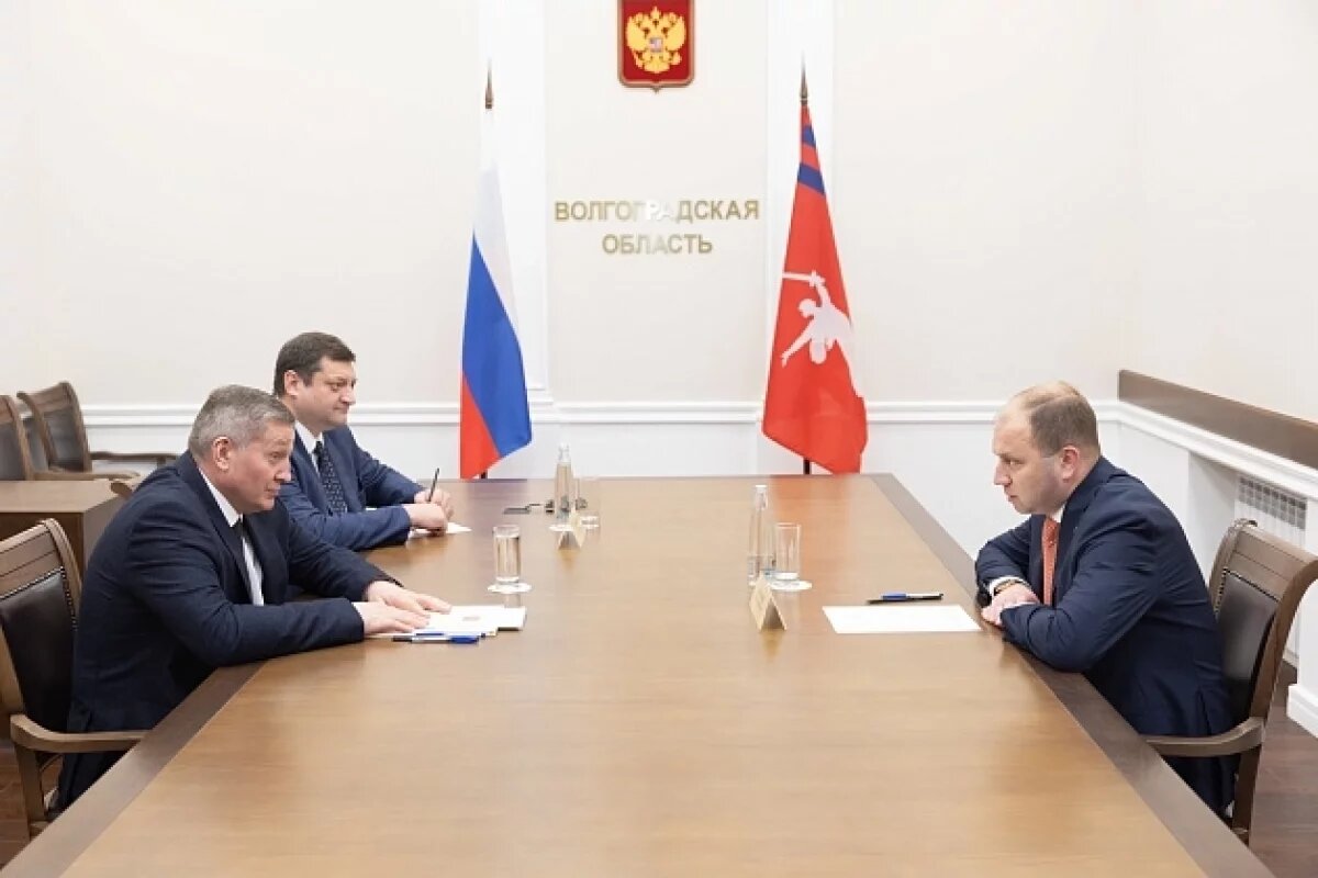    Встречу с замглавы Минпромторга Чекушовым провел губернатор Бочаров