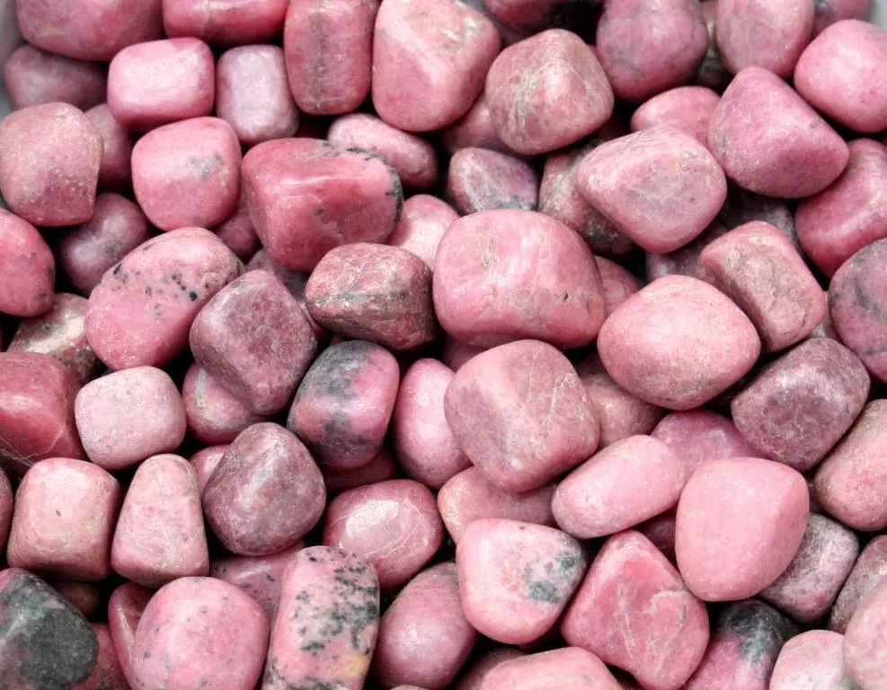 Родонит, камень