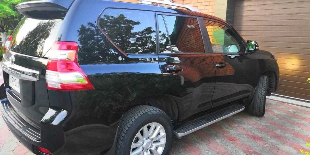 Тесть решил пересесть с «Прадика» на Tank 700. «Японец» 2014 года, 223.000 км, 1 владелец. В трейд-ин продешевили, «китайцем» не доволен