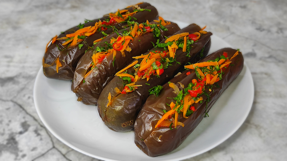 Квашенные баклажаны на зиму без уксуса.Фото автора. 