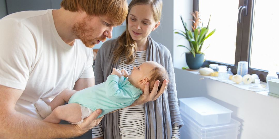 «А нас-то кто теперь будет любить?» Ревность к ребёнку: что происходит с парой после родов