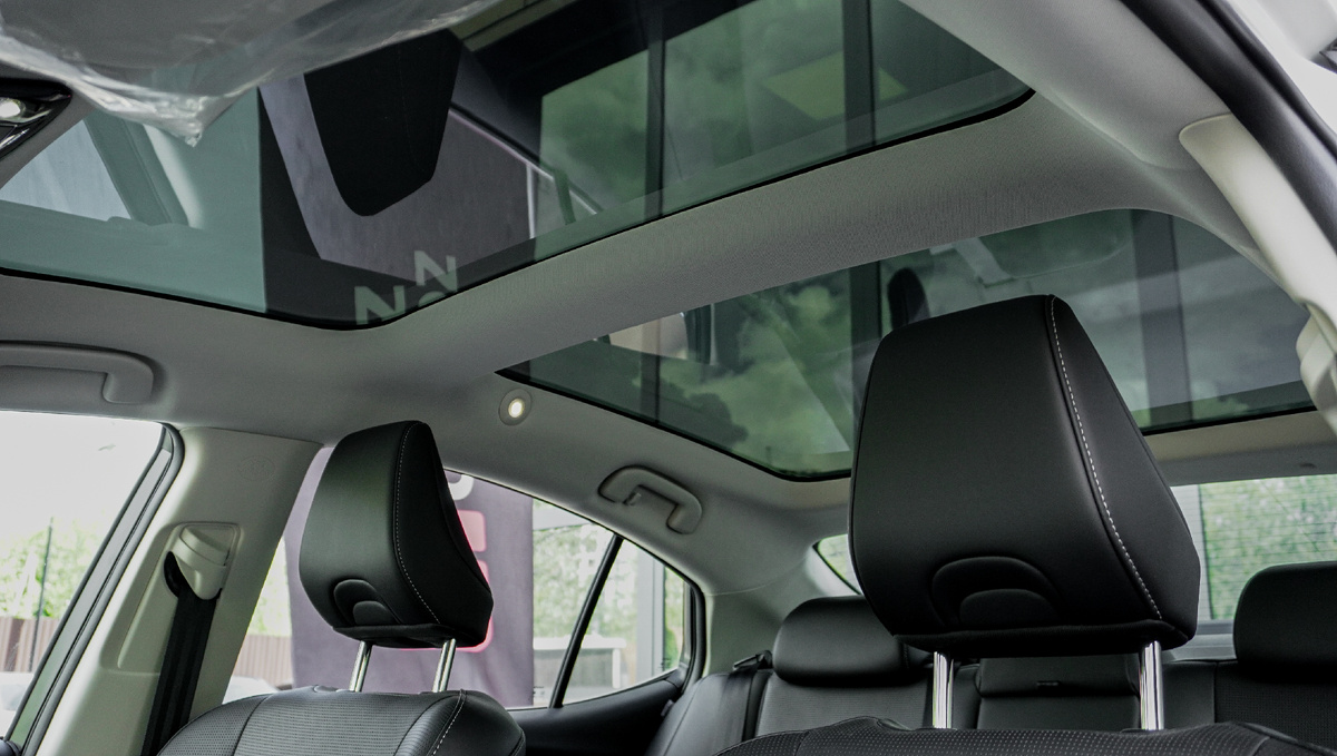 Внутри просторный и комфортабельный салон