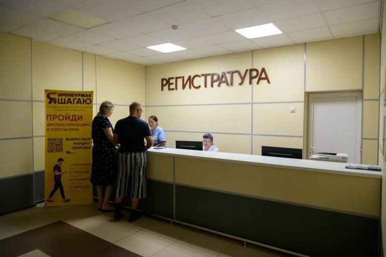    Евгений Солнцев: в Оренбуржье после паводка восстановят 8 медучреждений Оренбуржье