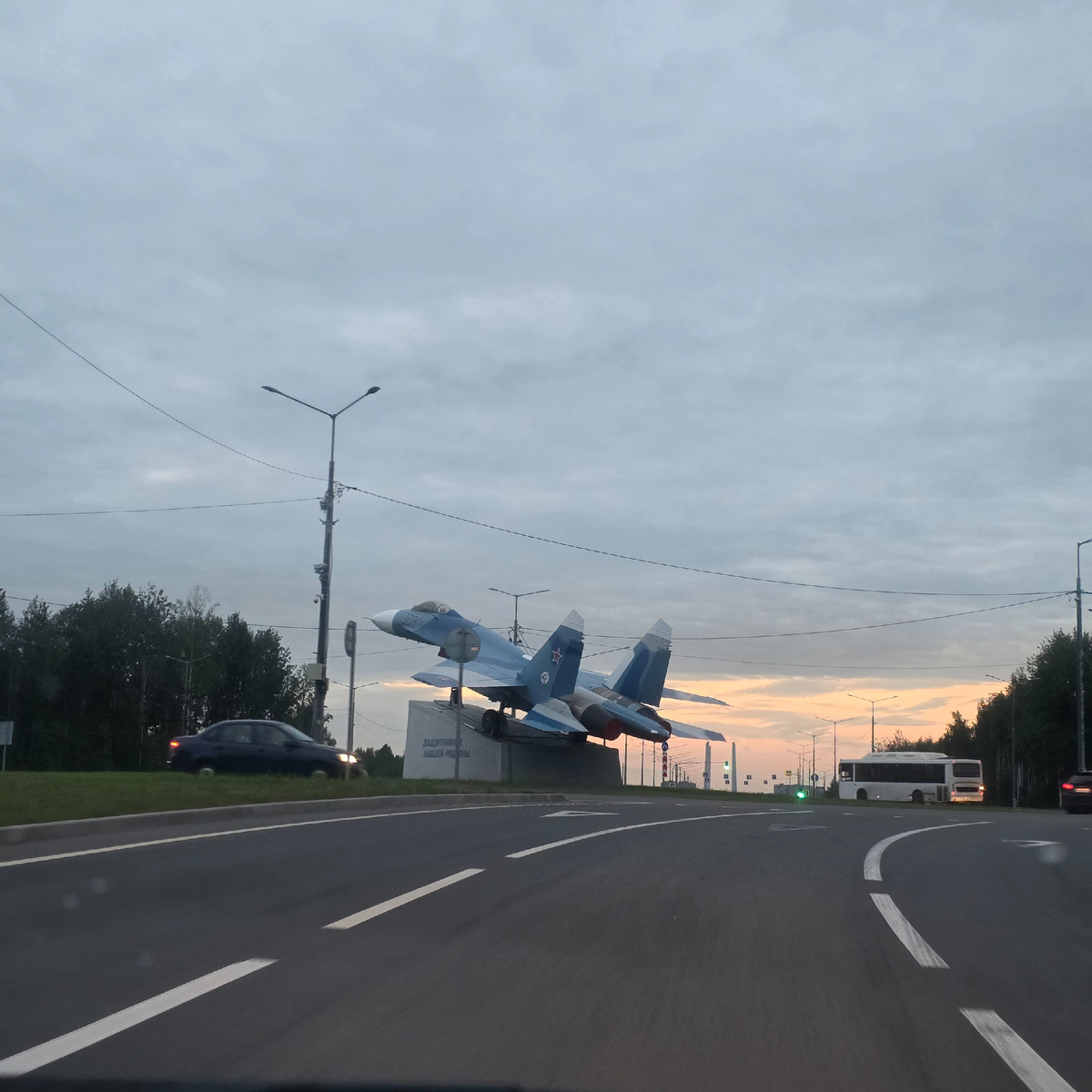 Сергей лучше через самолётик повезёт за тридевять земель, чем мимо онкодиспансера
