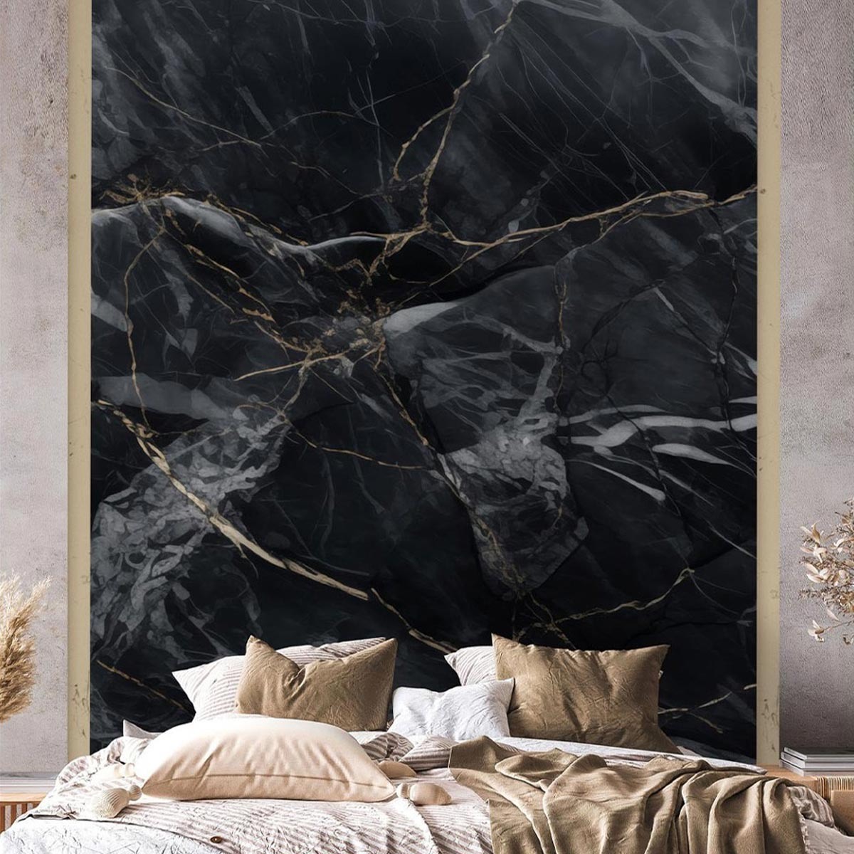 Пример интерьера спальни с акцентной отделкой стены флизелиновыми фотообоями VEROL. Артикул на WB: 316599494.