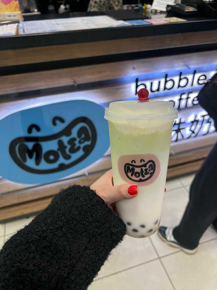 Для любителей классики есть просто кофе в его различных вариациях и чай. Фото: Poisone Gone / Яндекс Карты