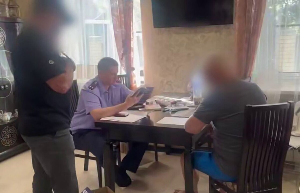     / Источник: Кадр из видео