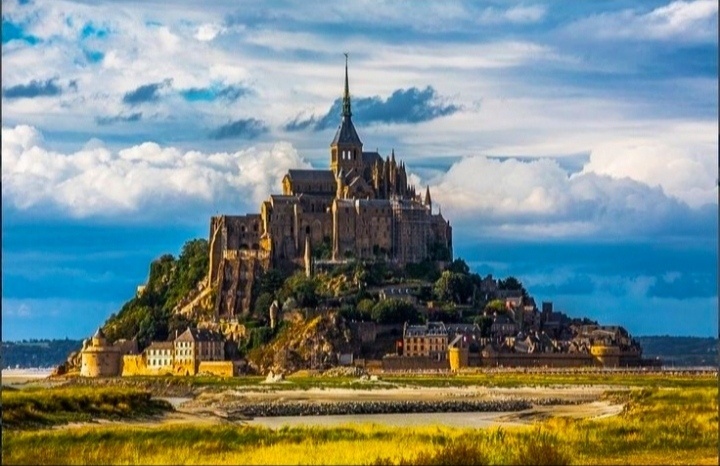 Аббатство Мон-Сен-Мишель