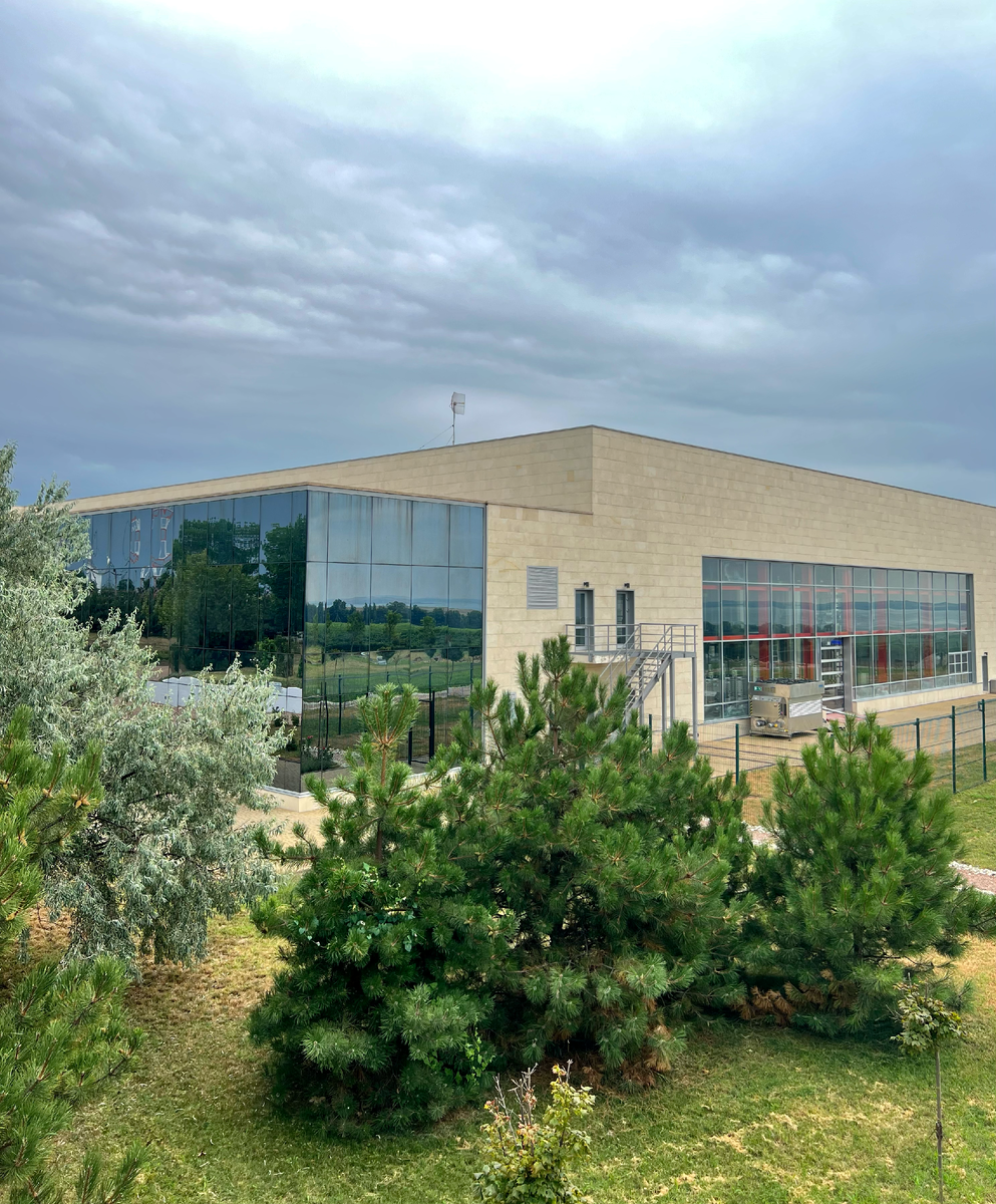 Производственное здание винодельни