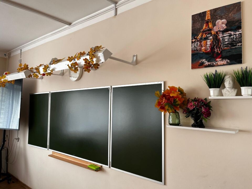    Школы Бийска готовят к новому учебному году. Источник: Пресс-центр администрации Бийска