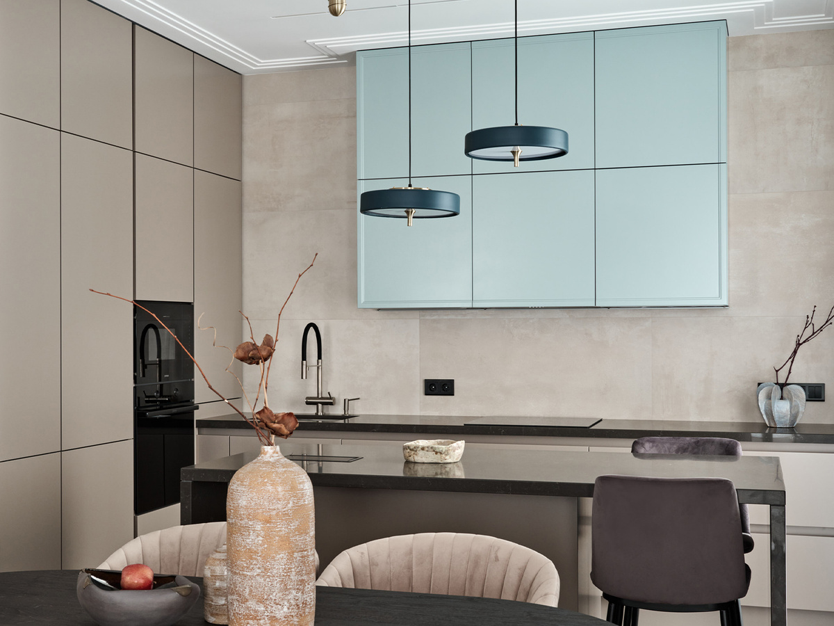 Пристыковочная к стене фальше-панель в проекте мебельной фабрики "Мария"