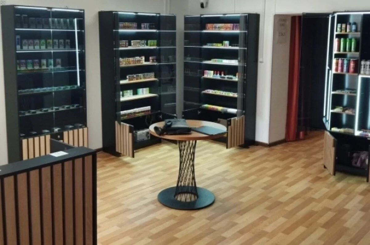    В Бежецке магазин незаконно торговал вейпами