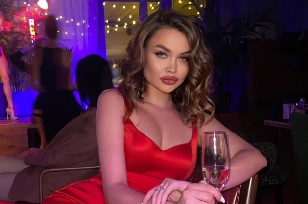    СК назвал главную версию смерти модели и экс-участницы «Дома-2» Малининой