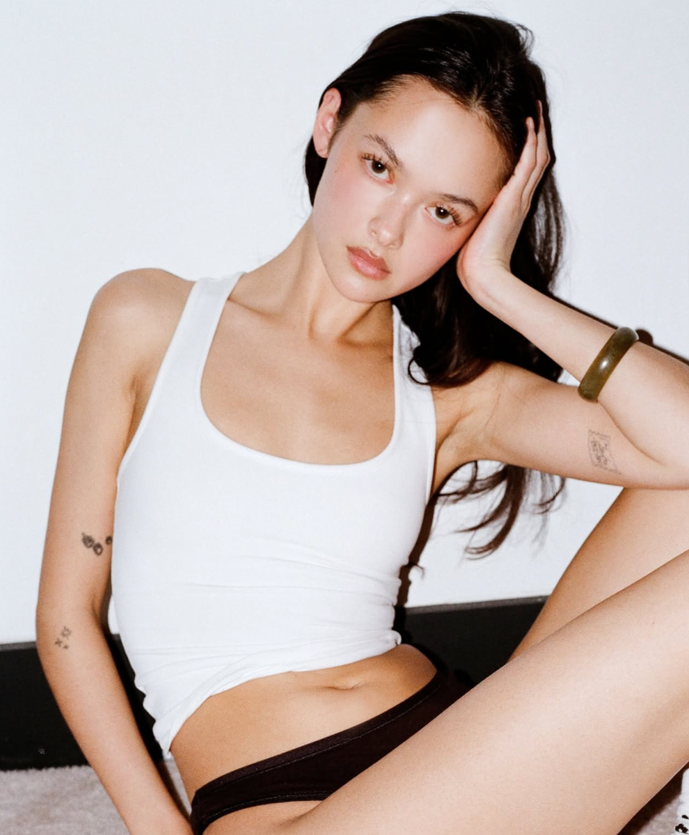    белая майка в рубчик купить