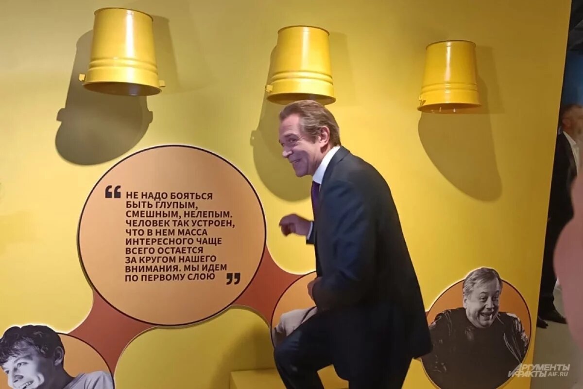    Владимир Машков.