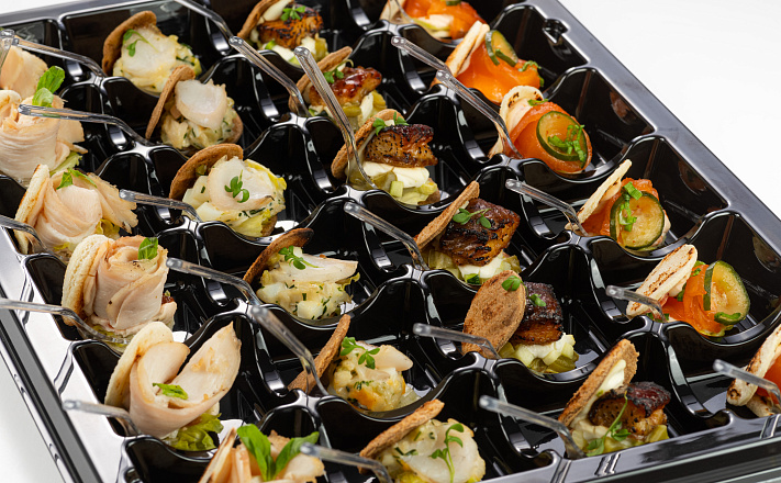 Ассорти птифур 24 штуки за 3 480 руб.