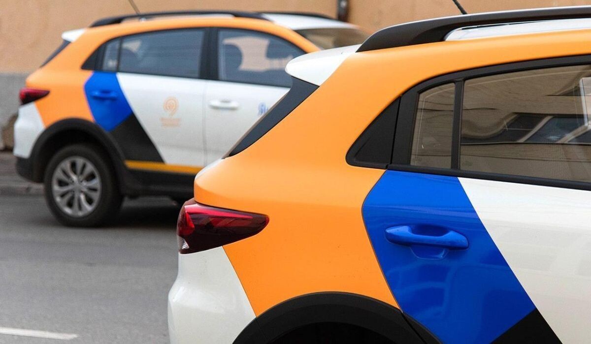     Автомобили каршеринга. Источник: mos.ru Автор фото: Пресс-служба Мэра и Правительства Москвы