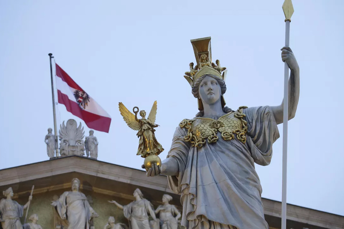    Фото: Heinz-Peter Bader Источник: AP Photo