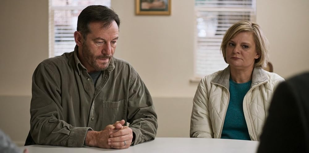 Кадр из фильма «Mass». Режиссер: Фрэн Кранц. Производство: 5B Productions, 7 Eccles Street, Circa 1888. Показ в России: Экспонента