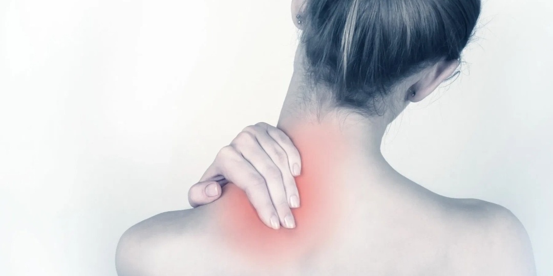 Постоянное напряжение в верхней части спины, шейно-воротниковой зоне? Вроде расслабили, помяли, даже упражнение полезное сделали, но всё