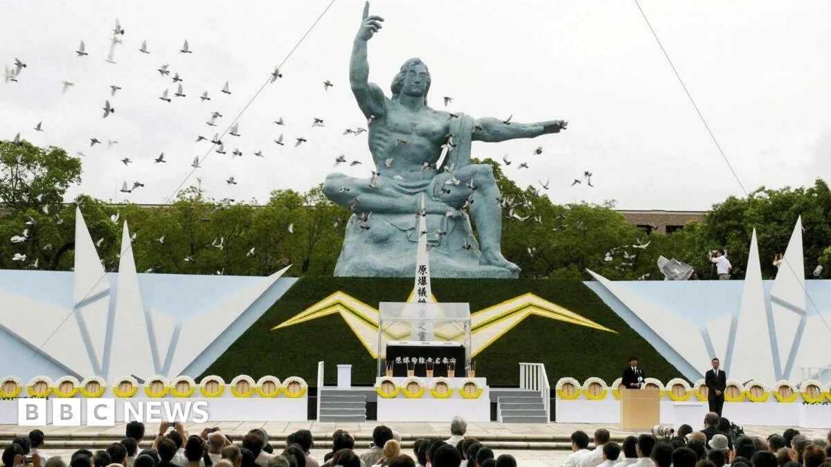 Монумент жертвам атомной трагеди в Нагасаки. Фото: avatars.mds.yandex.net