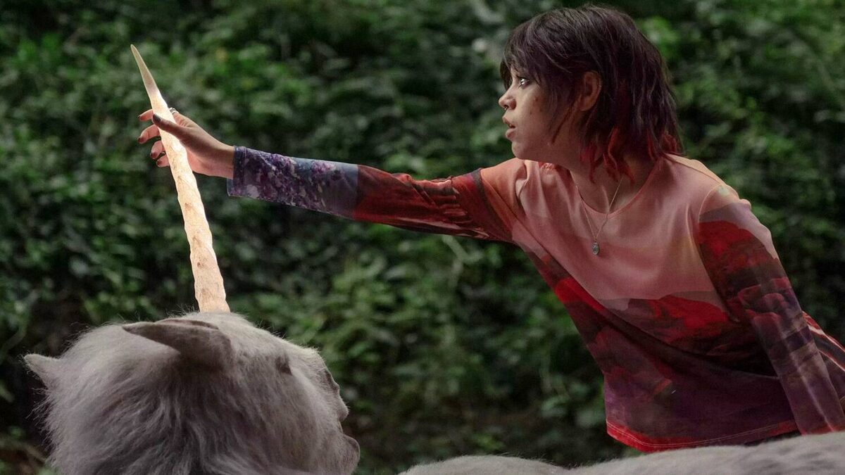 2025 год. 1 час 40 минут. КиноПоиск: 6.1. KinoOrel - 51/100. Ужасы, комедия. Режиссёр: Алекс Шарфман. В ролях: Дженна Ортега, Пол Радд, Уилл Поултер, Ричард Э.Грант. 