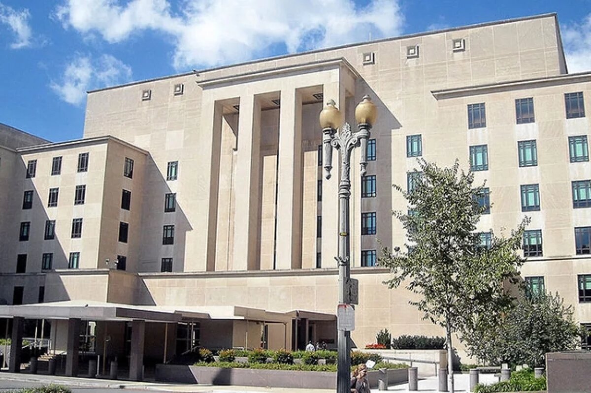    Госдеп не подтвердил намерение США ввести санкции против России 8 августа