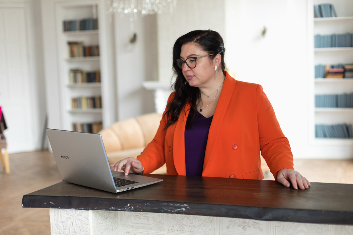 Быть руководителем сложно, но интересно.