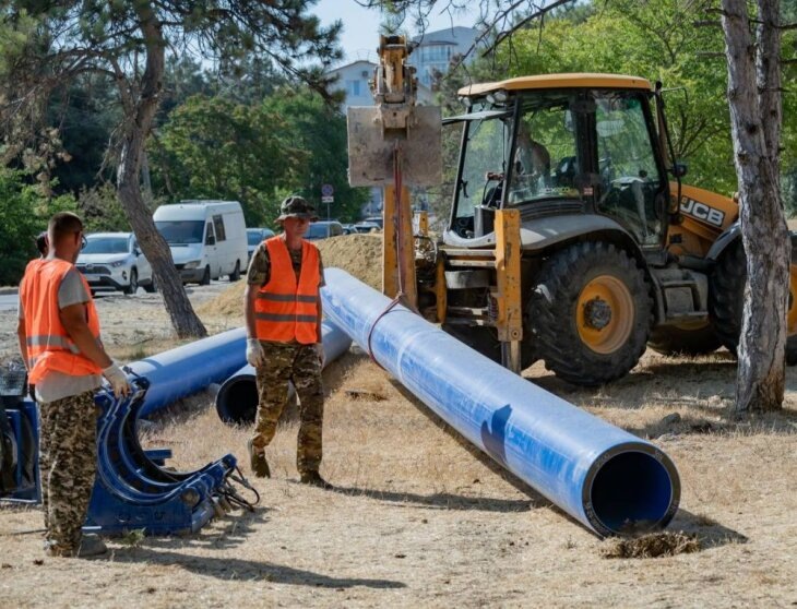    Реконструкция магистрального водовода в Севастополе. Источник: t.me/razvozhaev.